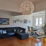 1 Apartmant & 1 Delux Room With Bathroom
