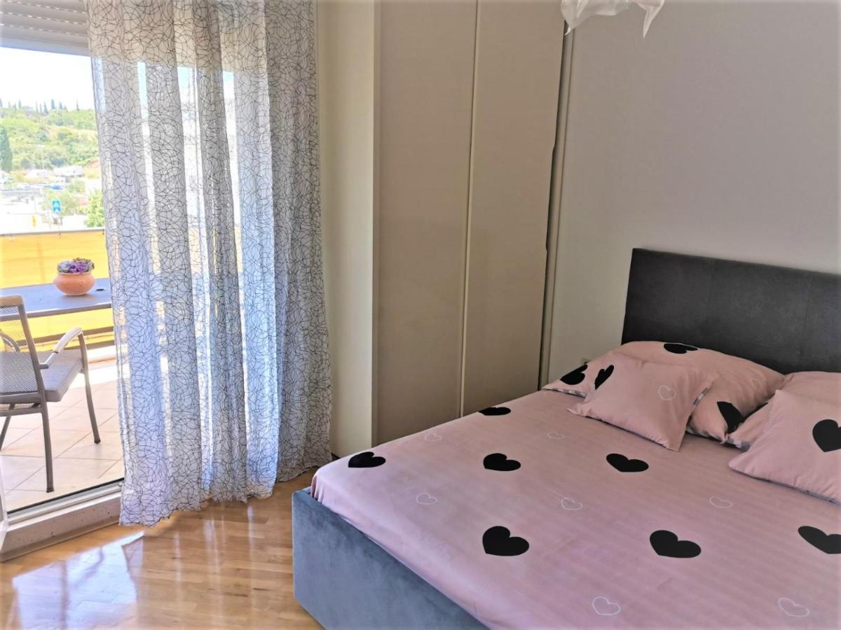 1 Apartmant & 1 Delux With Bathroom Ragusa