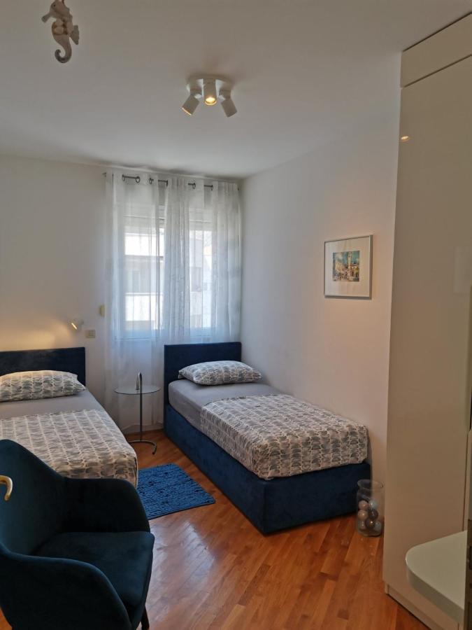 Appartamento 1 Apartmant & 1 Delux With Bathroom