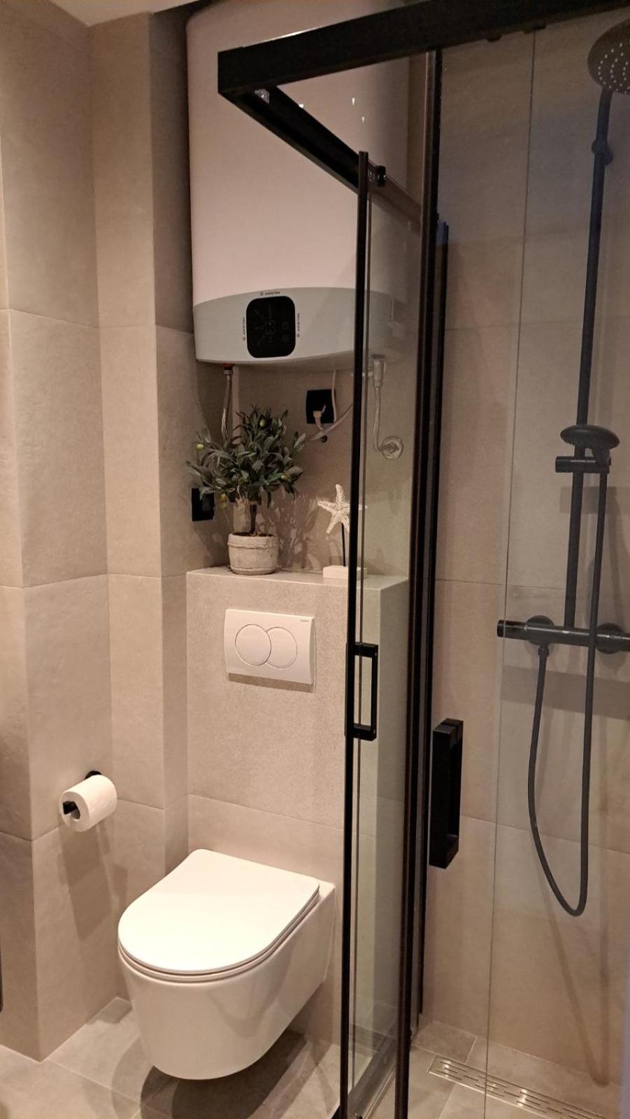 1 Apartmant & 1 Delux With Bathroom * Ragusa