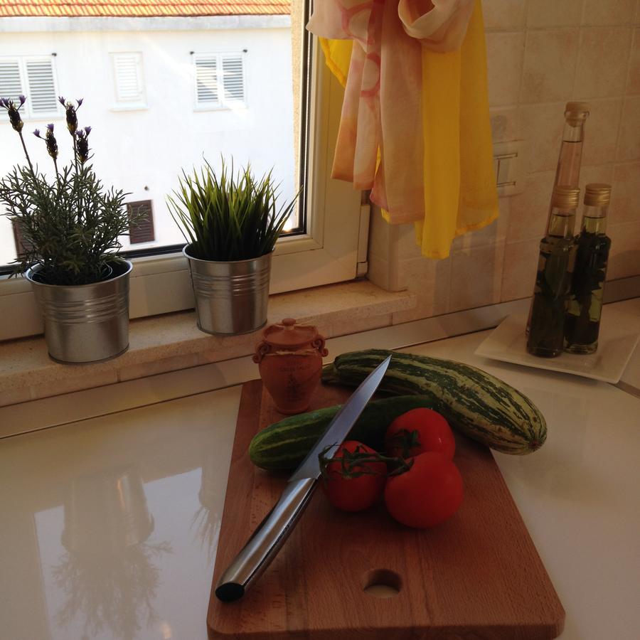 1 Apartmant & 1 Delux With Bathroom *